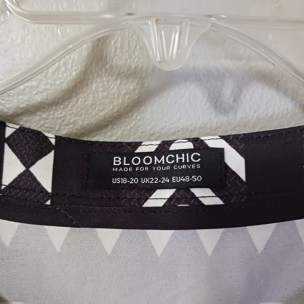 Bloomchic Black And White Geometric Pattern Babyd… - image 2